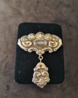 Skønvirkebroche